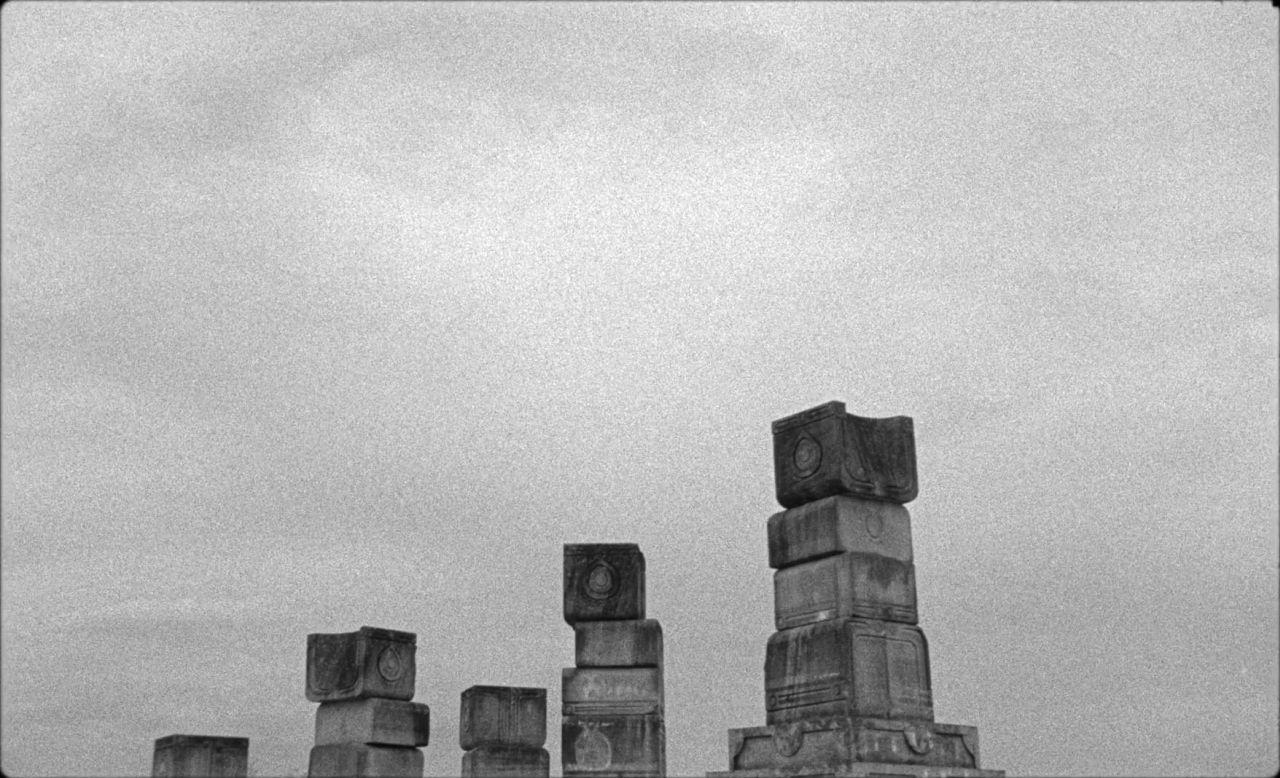 Un lugar entre&nbsp;bambalinas.